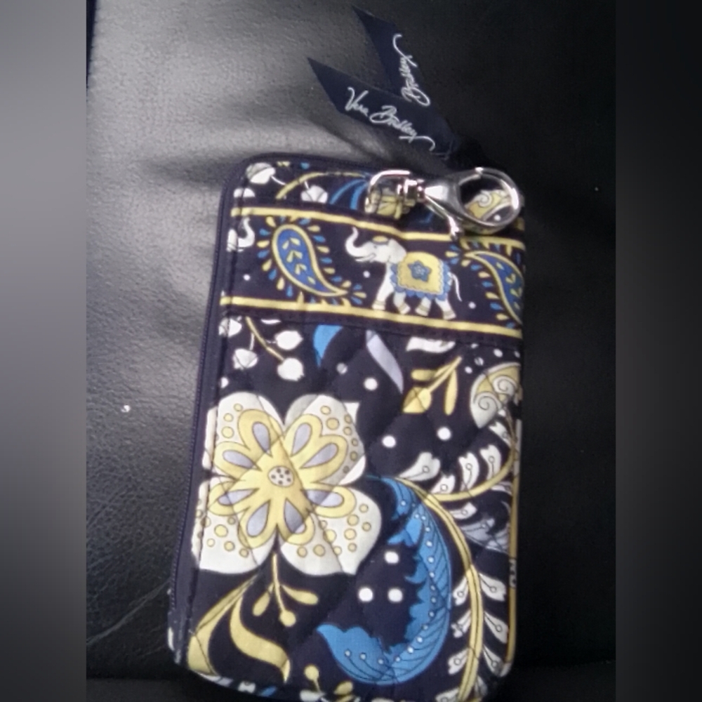 Vera Bradley Blue Floral Phone Wristlet. NWOT!!!